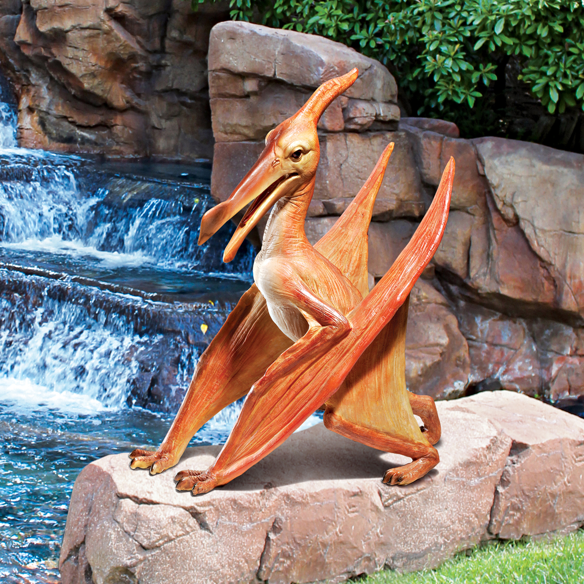 Image Thumbnail for Scaled Pterodactyl Dinosaur Statue
